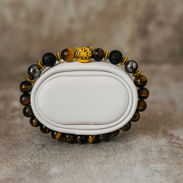 Golden Instinct – Armband met Tijgeroog & Luipaardkop