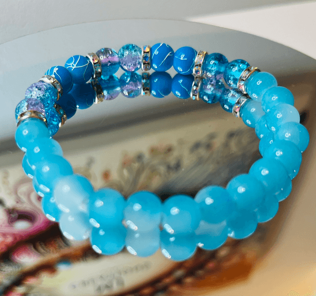 Crystal Sky Armband – Handgemaakte Blauwe & Roze Kralenarmband