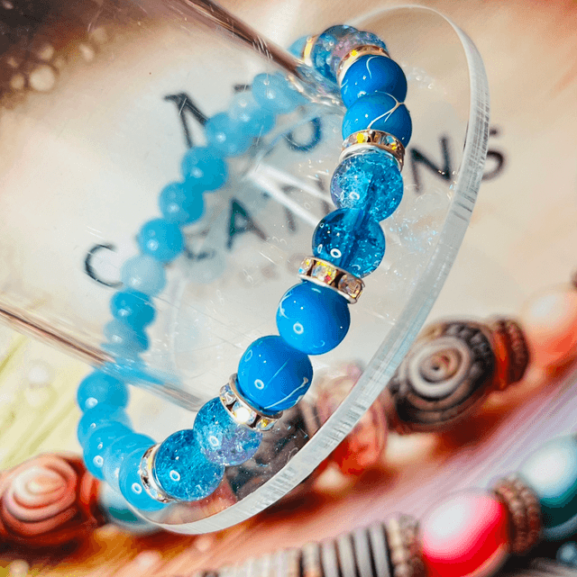 Crystal Sky Armband – Handgemaakte Blauwe & Roze Kralenarmband