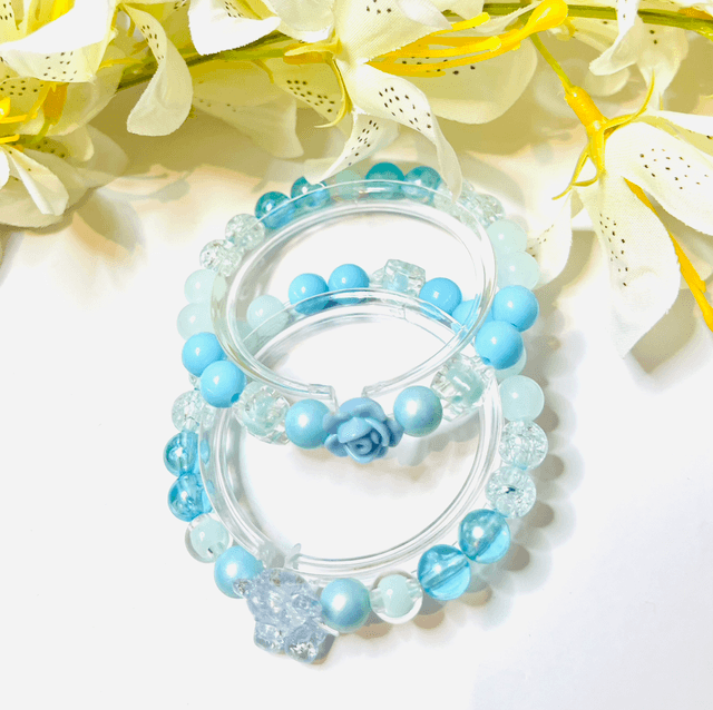 Blue Breeze” – Handgemaakte Armbandenset met Kristallen Beer & Roosje