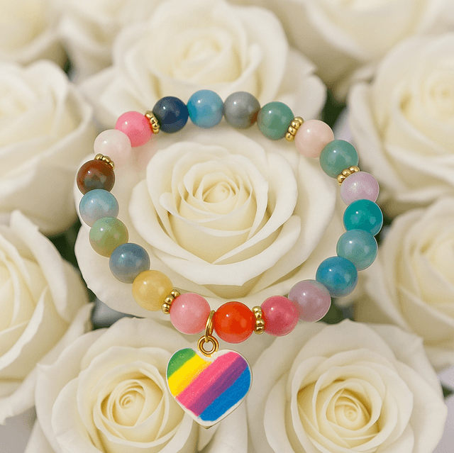 Love & Color” – Regenboogarmband met Hartje
