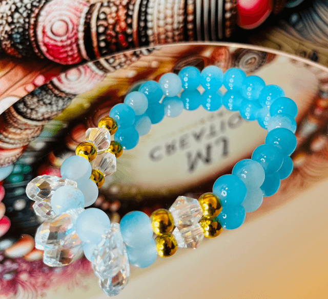 Blue Aurora Armband – Blauwe Kralen & Kristallen Charms