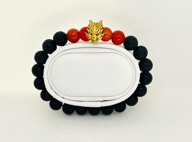 Wolf Spirit – Krachtige Armband met Lava & Carnelian